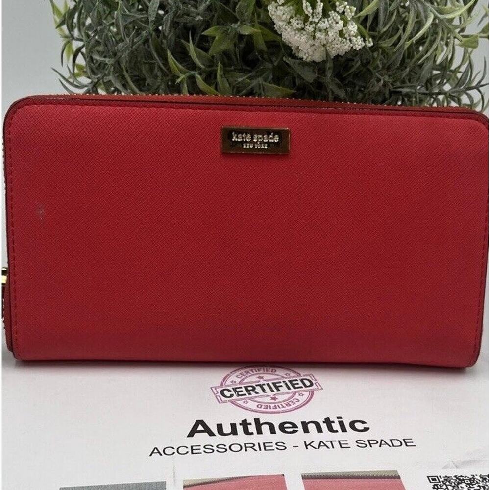 Kate Spade Authenticated New York Laurel Way Neda Accordion Zip Wallet Red Chili